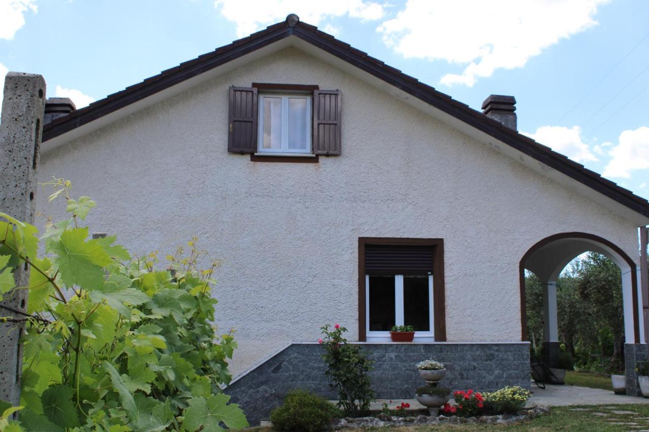 Villa Elena Mezzanego Екстериор снимка